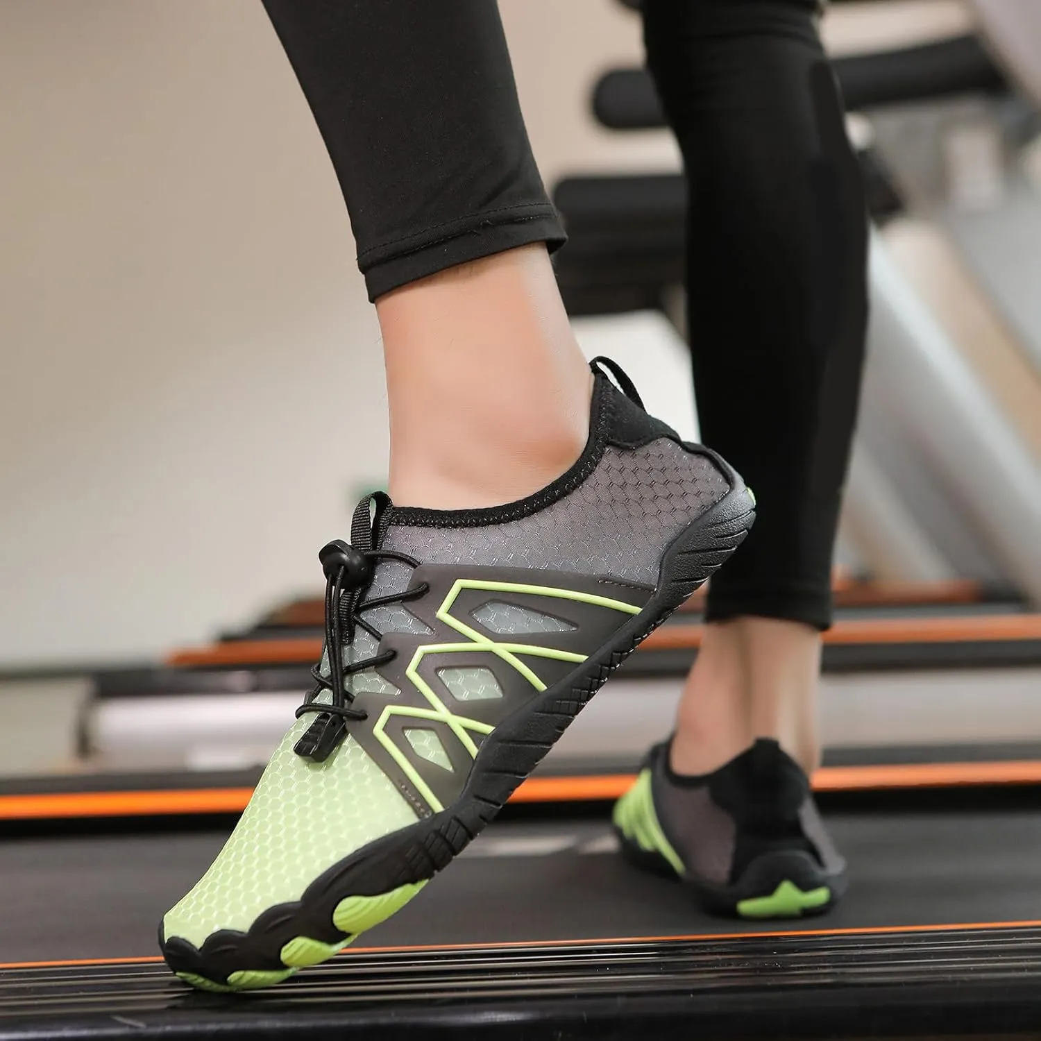 Adult Water Shoes Lightweight Men Quick-Dry Aqua Sock Barefoot Shoes Women Non-Slip Walking Athletic Swim Beach Shoe Surfing