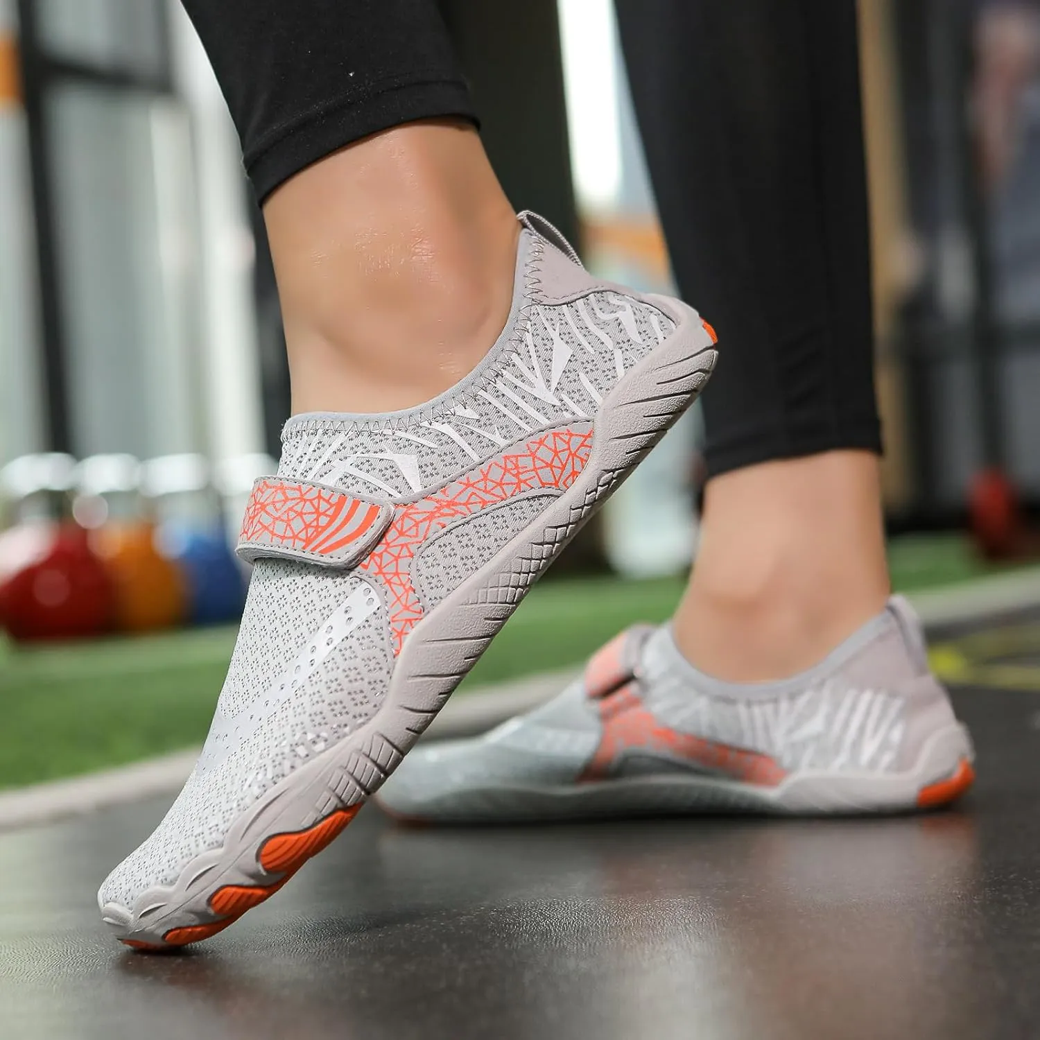 Adult Water Shoes Walking Lightweight Men Quick-Dry Aqua Sock Barefoot Shoes Women Non-Slip Athletic Swim Beach Shoe Surfing