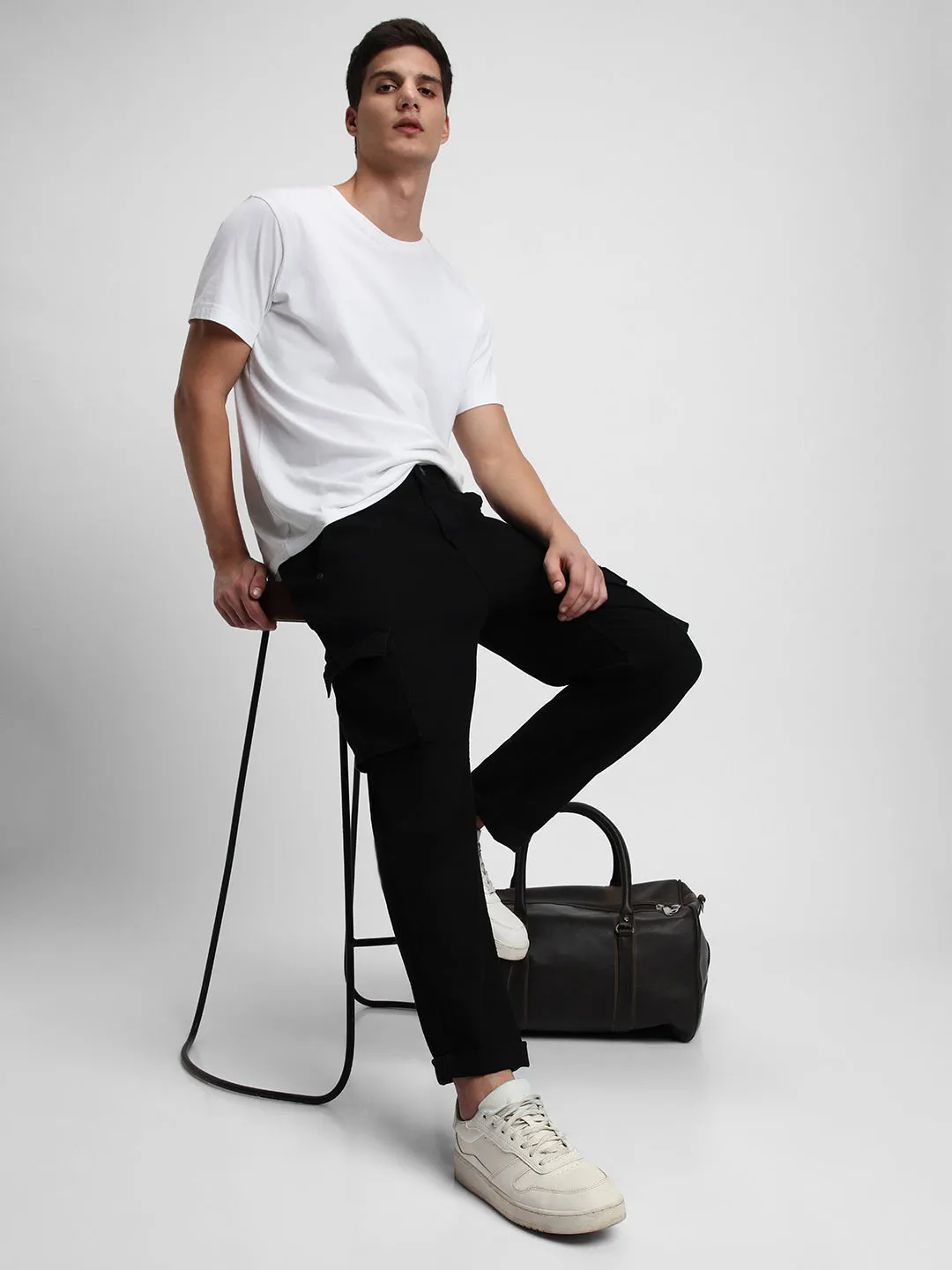Men's Straight Cargo Fit Rinse Black Jeans