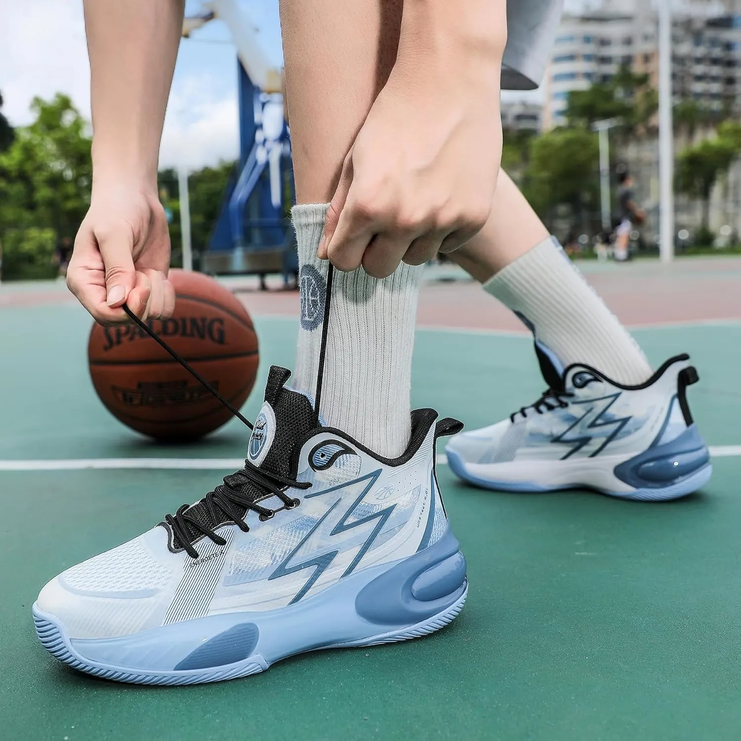 Mens Womens Basketball Shoes Fashion Breathable Sneakers Athletic Lightweight Non Slip Volleyball Outdoor Shoe