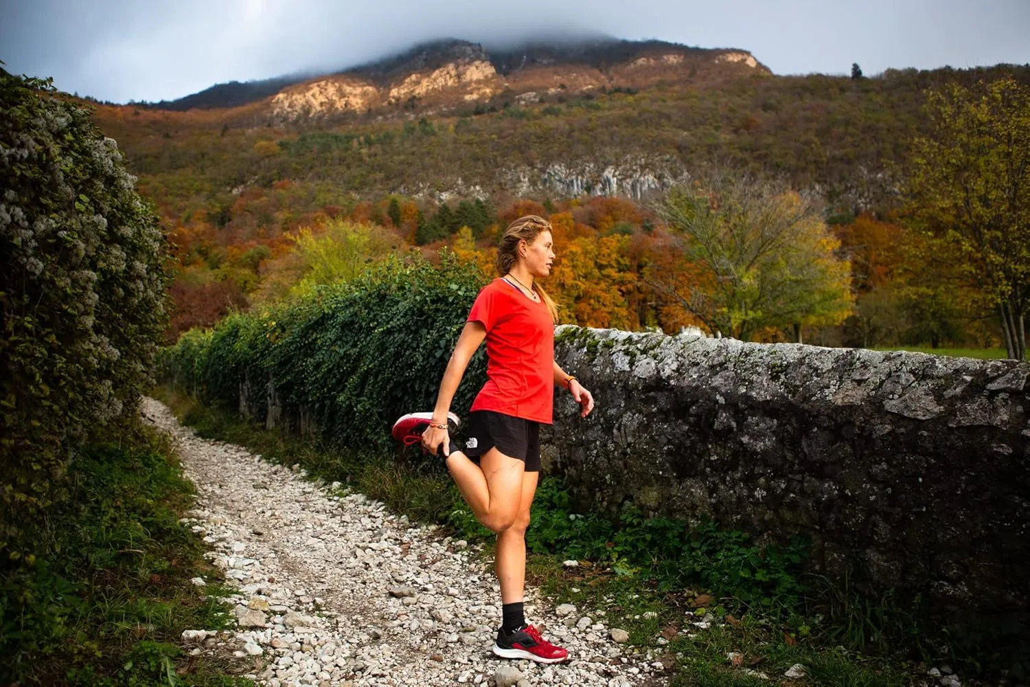 Swiftwick- PURSUIT FOUR Trail Running & Cycling Socks, Merino Wool, Durable Crew