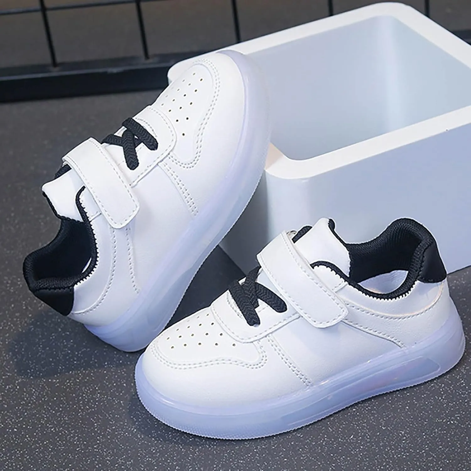 Toddler Sole Rubber Glitter Sneakers No Lace Flat Non First Walking Sport Shoes Baby Boys Girls Cute Breathable Shoes